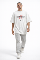 Produkt aus der limitierten CLSD Kollektion mit exklusiven Drop Design und markantem Branding. Hochwertige Verarbeitung, moderner Fit und cleanes Streetwear Statement - nur in begrenzter Stückzahl.