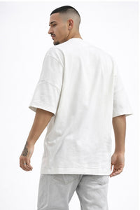 Produkt aus der limitierten CLSD Kollektion mit exklusiven Drop Design und markantem Branding. Hochwertige Verarbeitung, moderner Fit und cleanes Streetwear Statement - nur in begrenzter Stückzahl.